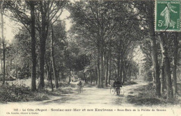 SOULAC Sur MER  Et Ses Environs Sous Bois De La Pointe De Graves Animée Cyclistes RV - Soulac-sur-Mer