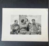Photo Ancienne Algérie Aïn Beïda Américains  1943  États-Unis Usa Ww2 ( Ref Alb2 ) - Guerra, Militares