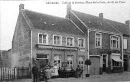 Adinkerke : Café De La Station, Place De La Gare, Arrèt Du Tram - Autres & Non Classés