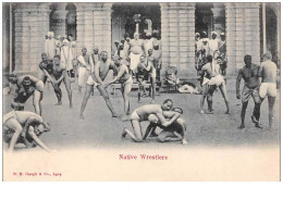 Asie . N°49594 . Inde . Native Wrestiers.lutte - Indien
