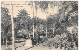 Senegal. N°47358 . Conakry . Jardin Public - Sénégal