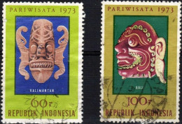 .. Indonesie 1973  Zonnebloem 740/41 - Indonésie
