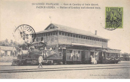 Guinée Française - N°73884 - Gare De CONAKRY Et Train Décoré - Guinea Francese
