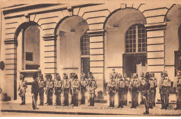 Belgique - N°72642 - BRUXELLES - Grenadiers Et Carabiniers - Bruselas (Ciudad)