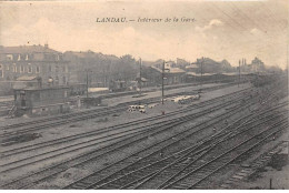 ALLEMAGNE - LANDAU - SAN28716 - Intérieure De La Gare - En L'état - Landau