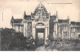 CAMBODGE - ANGKOR - SAN27198 - Souvenir Des Ruines - Cambodia