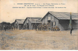 ETATS UNIS - SAN39109 - Les Troupes Américaines En France - Un Coin Du Camp - Le Drapeau De La Division - Other & Unclassified