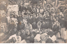 Algérie - N°83195 - AIN BERDA - Militaires Avec Leurs Armes Et Paquetages - Carte Photo - Sonstige & Ohne Zuordnung
