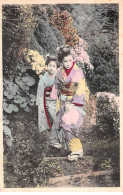 CHINE - SAN36410 - Cachet Tientsin - En L'état - Carte Japonaise - Geishas Dans Un Jardin - Chine