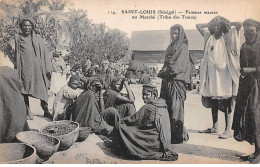 SENEGAL - SAN56418 - Saint Louis - Femmes Maures Au Marché - Tribu Des Trarza - Senegal