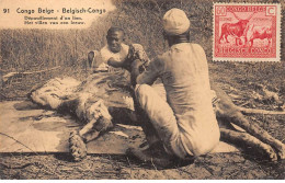 CONGO BELGE - SAN56502 - Dépouillement D'un Lion - Belgisch-Kongo
