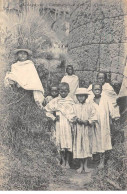 MADAGASCAR - SAN56587 - Tananarive - 6 Enfants Hovas - Madagaskar