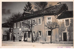 Croatie - N°84474 - CETINJE - Grande Maison Dans Une Rue - Carte Photo - Croatia