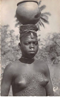 GUINEE - SAN50123 - Femme "Calman" - CPSM 14x9 Cm - Guinée