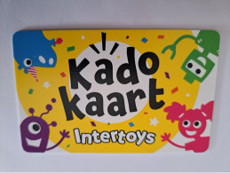 CADEAU   GIFT CARD  /   INTERTOYS    CARD    /   / NOT LOADED/  MINT CARD     ** 16696** - Gift Cards