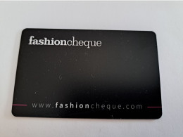 CADEAU   GIFT CARD  /   FASHION CHEQUE    CARD    /   / NOT LOADED/  MINT CARD     ** 16698** - Tarjetas De Regalo