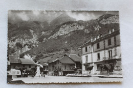 Cpsm 1949, Gresy Sur Isère, La Place, Savoie 73 - Gresy Sur Isere