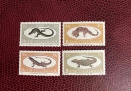 BOPHUTHTSWANA Afrique Du Sud 1984 4v Neuf MNH ** YT 129 / 132  Reptil Serpiente Reptile Serpent Rettile SOUTH AFRICA - Other & Unclassified