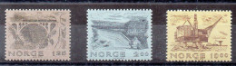 Noruega Serie Nº Yvert 758/60 ** - Neufs