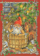 WEIHNACHTSMANN SANTA CLAUS Neujahr Weihnachten GNOME Vintage Ansichtskarte Postkarte CPSM #PBL792.A - Kerstman