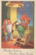 PAPÁ NOEL Feliz Año Navidad GNOMO Vintage Tarjeta Postal CPSMPF #PKD376.A - Kerstman