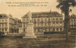 37 - Tours - Le Square Rabelais, Place Anatole France, Et Le Musée  - CPA - Voir Scans Recto-Verso - Tours