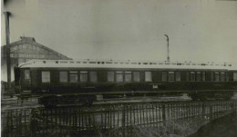 Reproduction - Voiture 1892 E Construite En 1908, Série 1891 à 1903 - La Lettre E Indique Que La Voiture Est Mixte - Trains