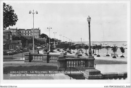 AAXP5-33-0408 - ARCACHON - Le Nouveau Boulevard-Promenade - Vue Sur Le Bassin Et Le Grand HôTel - Arcachon