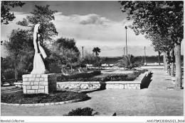 AAXP5-33-0399 - ARCACHON - Place Carnot - Arcachon