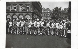CPA - Cyclisme - Départ Du Tour De France à Paris - 11 Equipe De L'Ouset-Nord - Cycling