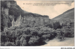 AEZP1-38-0067 - DAUPHINE - SASSENAGE - Le Chateau Des Cotes Et Ses Dependances Au Fond - Entrée Des Gorges D'Enghins - Sassenage