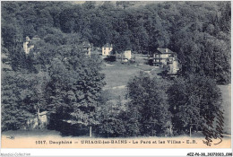AEZP6-38-0515 - DAUPHINE - URIAGE-LES-BAINS - Le Parc Et Les Villas - Uriage