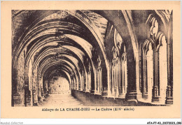 AFAP7-43-0707 - Abbaye De LA CHAISE-DIEU - Le Cloître - La Chaise Dieu