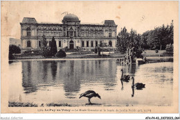 AFAP4-43-0353 - LE PUY-en-VELAY - Le Musée Crozatier Et Le Bassin Du Jardin Public - Le Puy En Velay