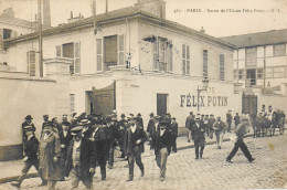 CPA. [75] > PARIS > N° 487 - Sortie De L'Usine Félix Potin - (XIXe Arrt.) - 1905 - TBE - Paris (19)