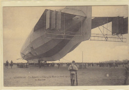 Lunéville - Un Zeppelin Au Champ De Mars '1 Avril 1913) - Vue Arrière - Luchtschepen