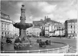 AFAP9-43-0960 - LE PUY - Place Michelet Et Rocher Corneille - Le Puy En Velay