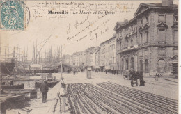 13.  MARSEILLE. CPA. LA MAIRIE ET LES QUAIS.  ANNEE 1904 + TEXTE - Old Port, Saint Victor, Le Panier