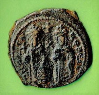 MONNAIE BYZANTINE A IDENTIFIER / 9.75 G /  Max 28.25 Mm - Byzantinische Münzen