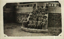 Carte Postale Photo Originale -   A Identifier    Groupe D'Enfants - Andere & Zonder Classificatie