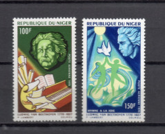 NIGER  PA  N° 143 + 144     NEUFS SANS CHARNIERE  COTE 5.50€    COMPOSITEUR BEETHOVEN - Niger (1960-...)