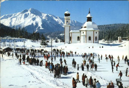 72501502 Seefeld Tirol Eislaufplatz Mit Seekirchl Gegen Hocheder Winterpanorama  - Sonstige & Ohne Zuordnung