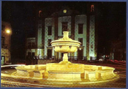 Évora - Fonte Henriquina Da Praça Do Giraldo (Vista Nocturna) - Evora