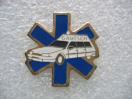 Pin's Des Ambulances GAUTSCH De Benfeld (Dépt:67). Citroen CX - Medical