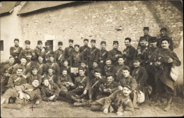 Photo CPA Französische Soldaten In Uniformen, Gruppenaufnahme, I WK - Otros & Sin Clasificación