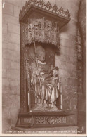 H96. Postcard.  Carved, Gilded Figure Of Archbishop Becket - Canterbury
