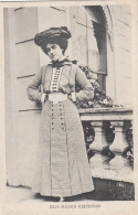 H42.  Vintage Postcard.  Miss Madge Crichton. Actress - Artistes