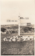 H29.  Vintage Postcard. First And Last Sign Post In England. Land's End, Cornwall - Land's End
