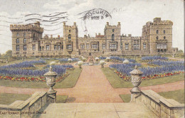 H46.  Vintage Postcard.  East Terrace,  Windsor Castle. - Windsor Castle