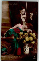 39781511 - Frau Paar Blumen In Vase Lieder Der Liebe - Otros & Sin Clasificación